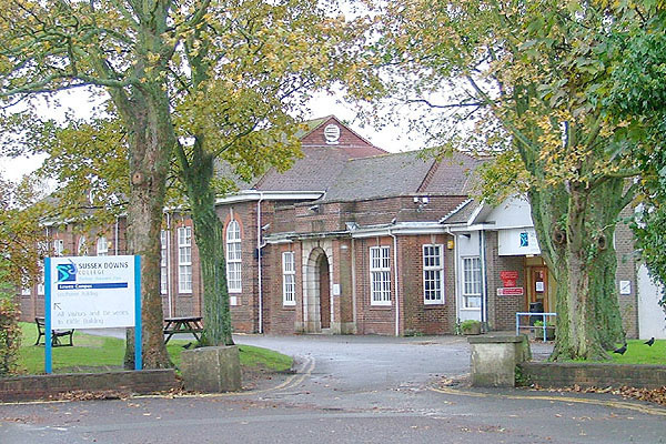 Sussex Downs College Entrance